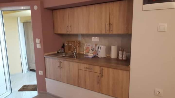 Perea White Suites Peraía エクステリア 写真